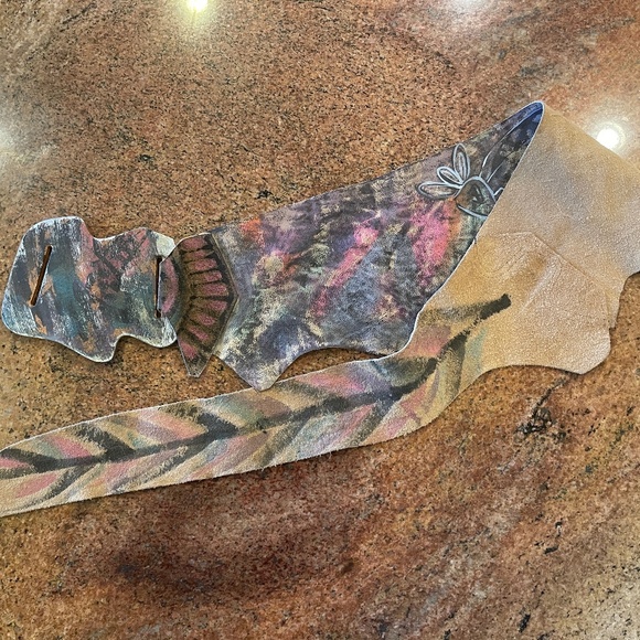 Jane Yoo Handpainted, handmade Wide Genuine Leather Wrap Belt - Picture 10 of 10